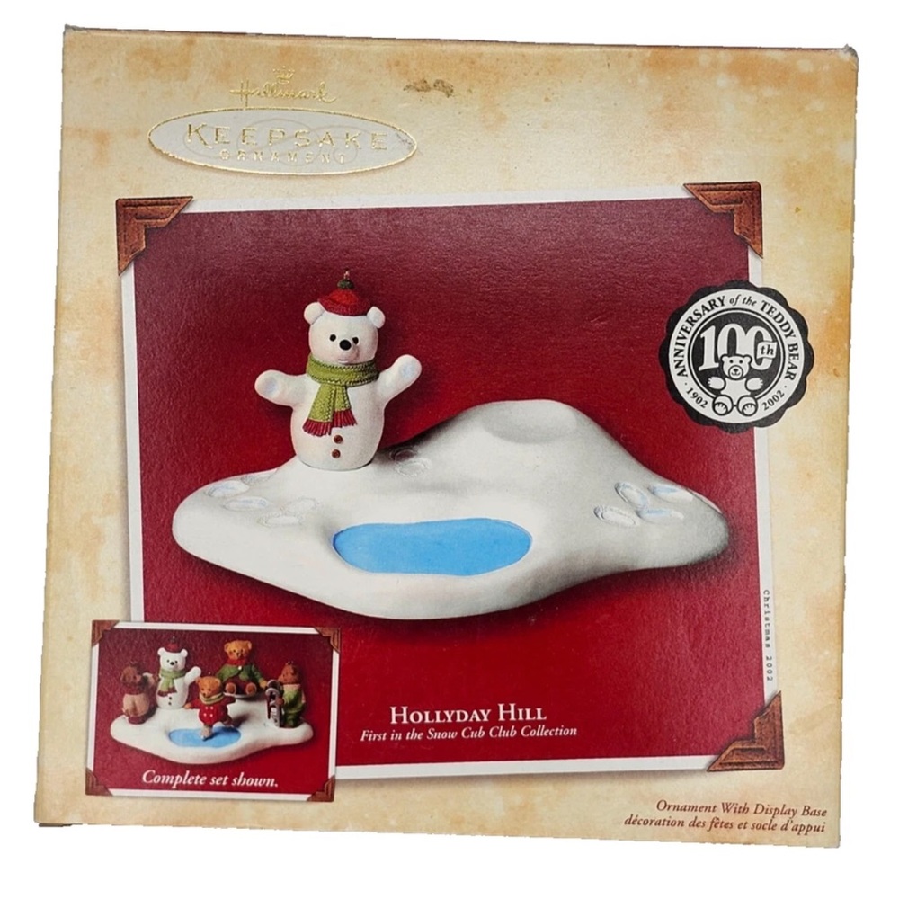 2002 Holiday Hill Christmas Tree Ornament Hallmark Keepsake Snow Cub Club RARE